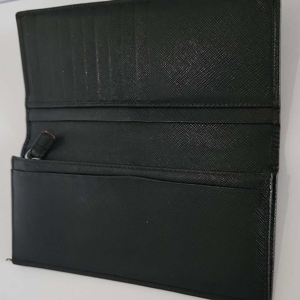 Prada Black Wallet - Picture 3 of 14